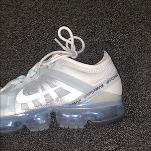 Nike Shoes - Nike vapormax shoe Nike Shoes - Nike vapormax shoe